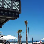 Moderno On Playa Del Cura Апартаменти *