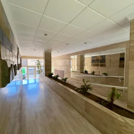 Апартаменты Moderno On Playa Del Cura *